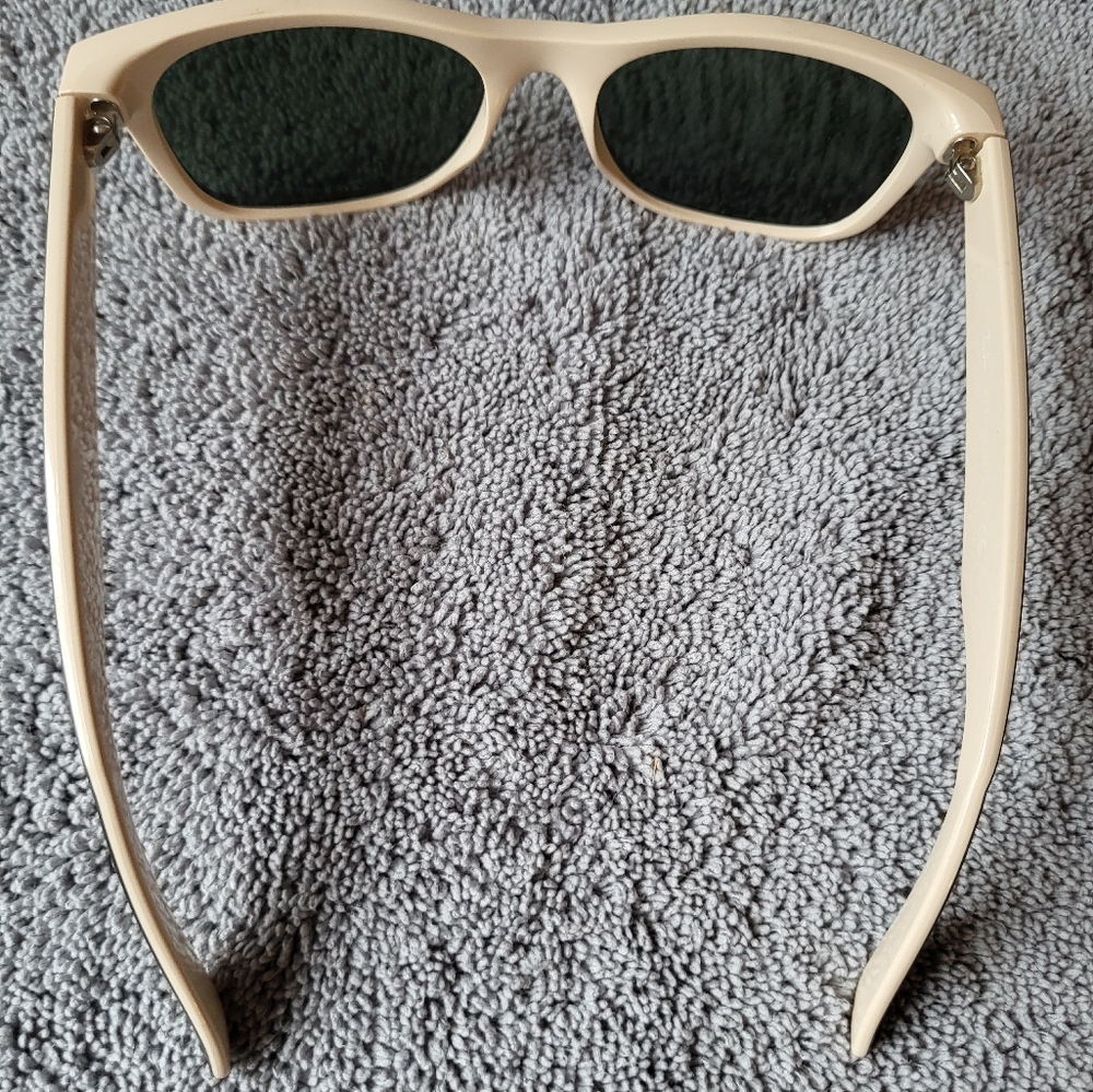 Rayban - Picture 3 of 5